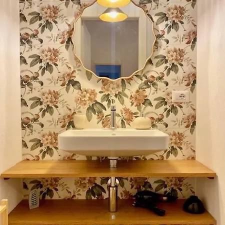 Apartamento Podere Ainzara *