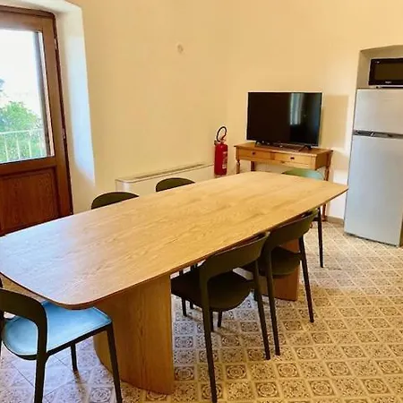Podere Ainzara Apartamento Montemerano